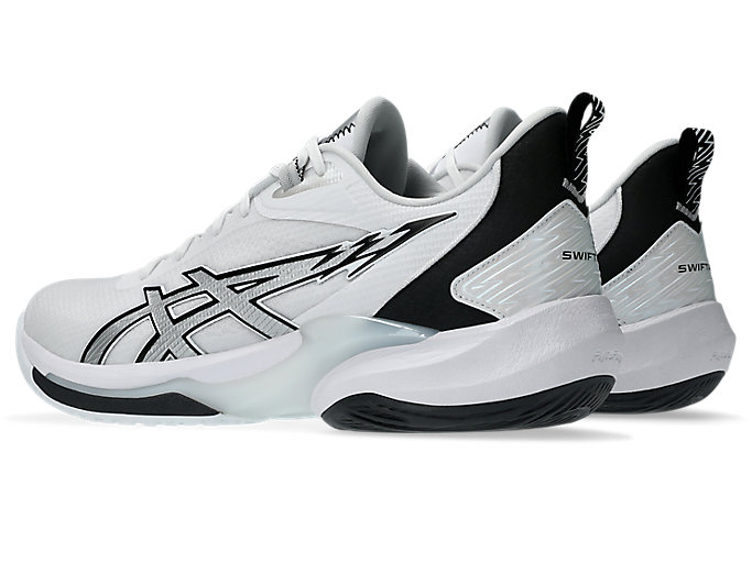 Lookbook ASICS Swiftace 跑鞋 白/黑 1063A114-100