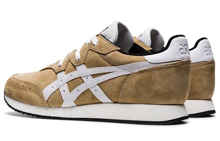 Shop Asics Tarther OG 防滑耐磨復古低筒跑步鞋 男女通款 棕黃