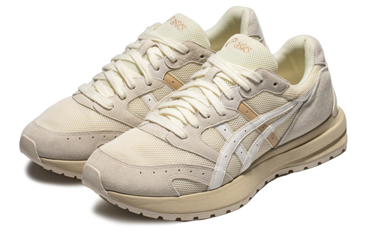 Lookbook ASICS Tarther SC Baskets Basses Running Beige/Blanc 1203A125-756
