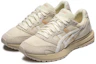 Lookbook ASICS Tarther SC Baskets Basses Running Beige/Blanc 1203A125-756