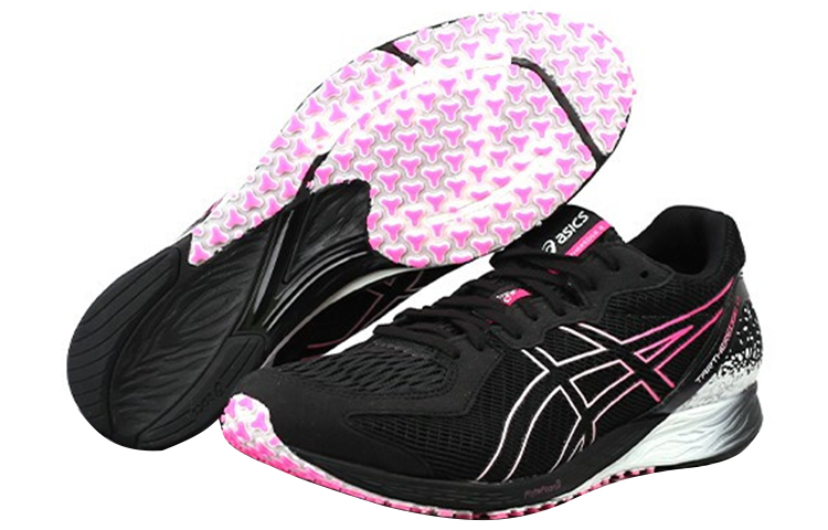Shop ASICS Tartheredge 2 '无锡马拉松 - 黑色粉光' 运动鞋 1011B229-001