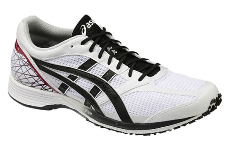 Lookbook Asics Tartherzeal 4 跑步鞋 白黑
Asics Tartherzeal 4 跑步鞋 白與黑