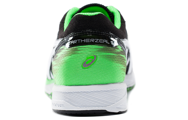Shop Asics Tartherzeal 5 耐磨防滑減震 低筒 跑步鞋 男款 黑綠
