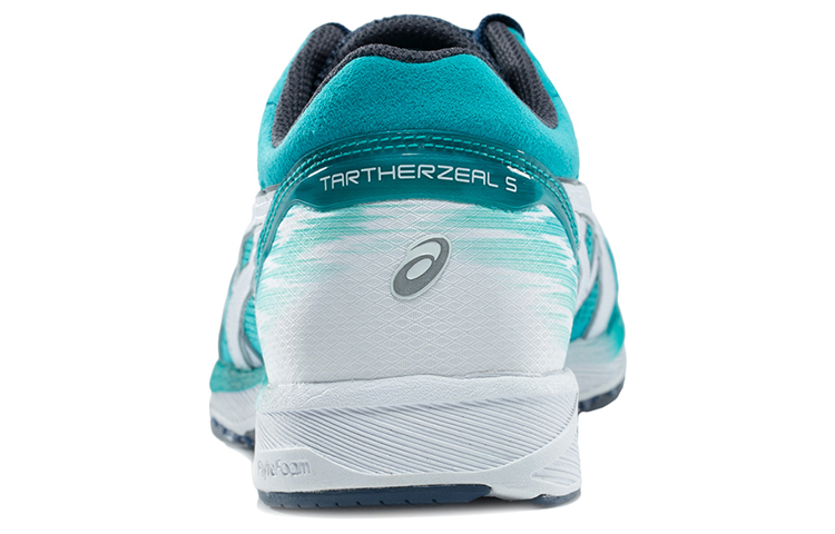 Shop Asics Tartherzeal 5 低筒 跑步鞋 男款 藍白