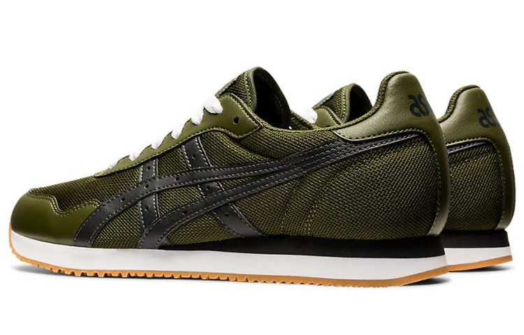 Shop ASICS Tiger Runner 绿色/灰色 1191A207-304