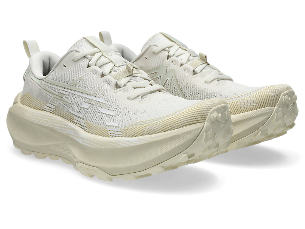 Lookbook ASICS TRABUCO MAX 4 Laufschuhe 1011B976-100