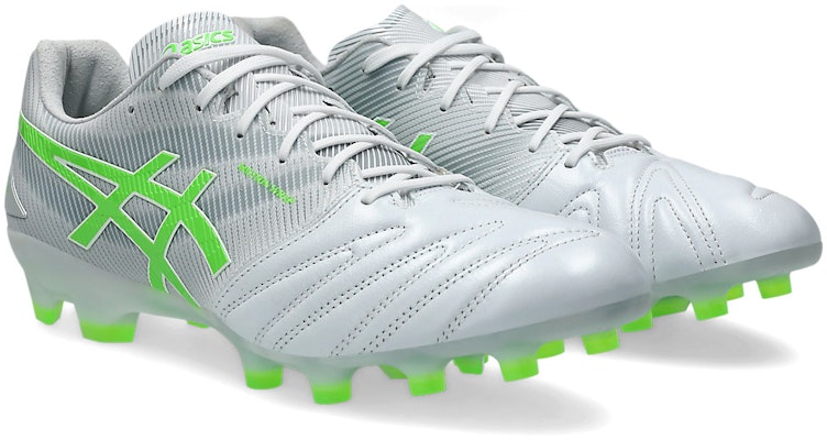 ASICS ULTREZZA 3 足球鞋 1101A058-101 Lookbook ASICS ULTREZZA 3 足球鞋 1101A058-101