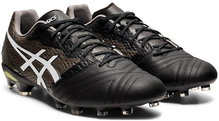 ASICS Ultrezza 'Black White Turf' 1103A031-001 Lookbook ASICS Ultrezza 'Black White Turf' 1103A031-001