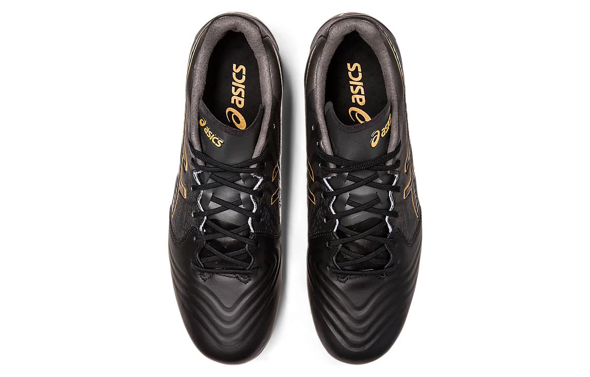 Lookbook ASICS Ultrezza ''Confortable Durable Respirant'' 1103A061-002