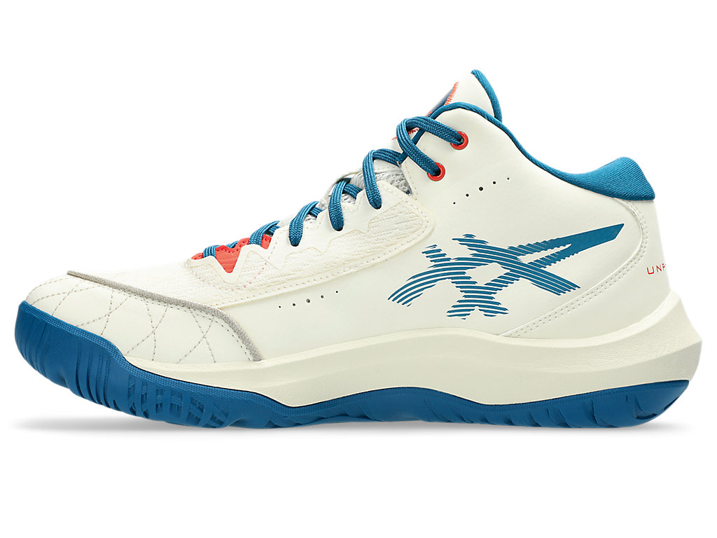 Shop アシックス UNPRE ARS 3 ランニングシューズ アイボリー/ディープシーティール 1063A106-750