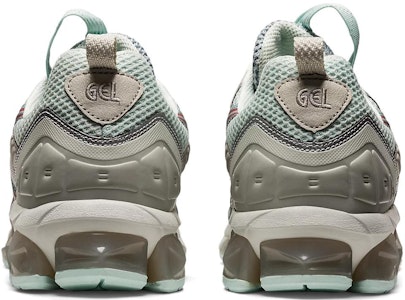 ASICS US3-S Gel-Quantum 360 7 Kiso 'Glacier Grey Cayenne' Abu-Abu Merah 1201A629-021 Details for ASICS US3-S Gel-Quantum 360 7 Kiso 'Glacier Grey Cayenne' Abu-Abu Merah 1201A629-021