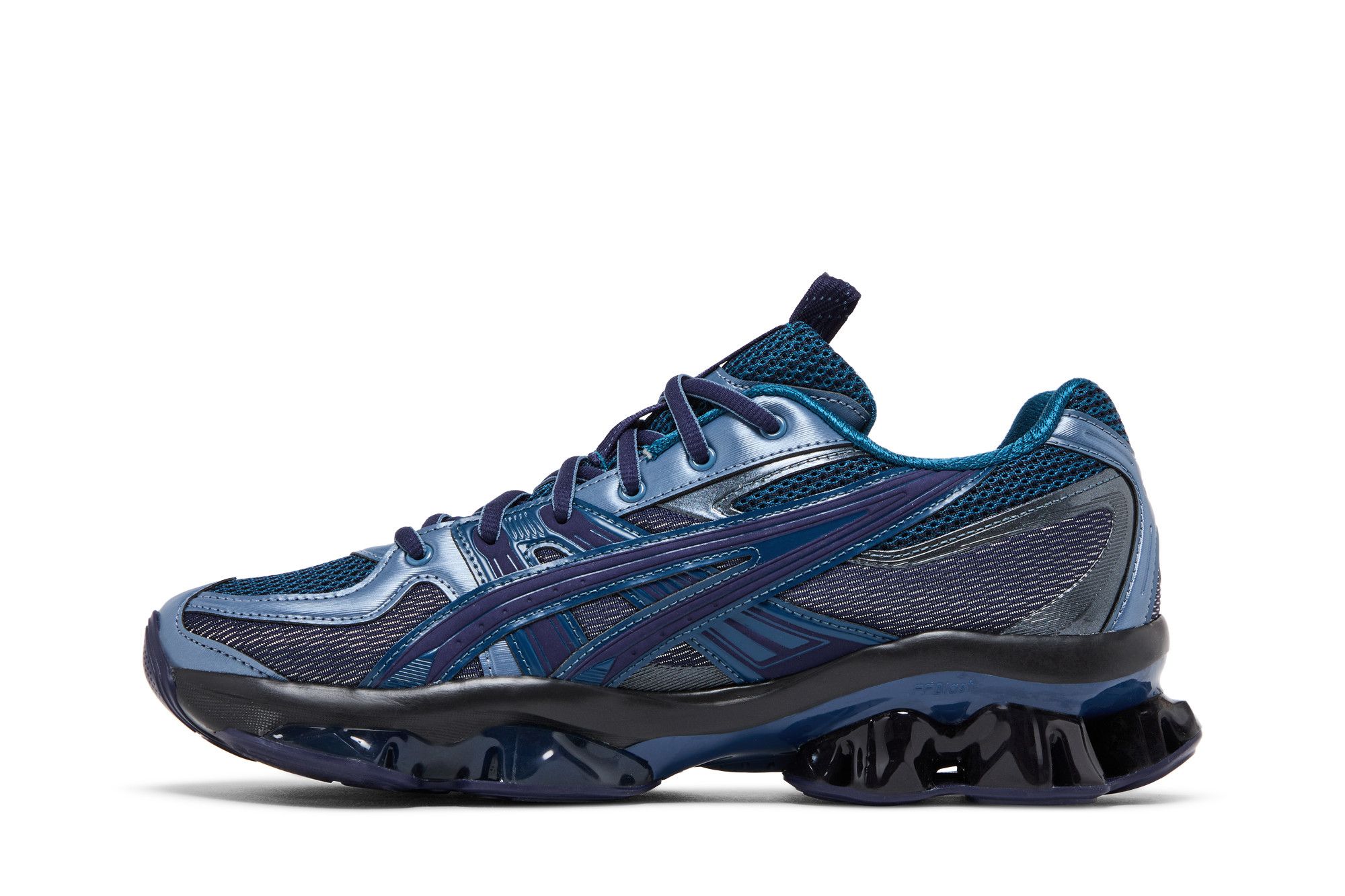 Shop ASICS US5-S Gel Quantum Kinetic '浅靛蓝海军蓝' 1203A403-400