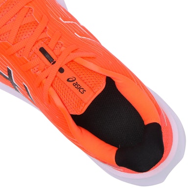 ASICS Versablast 3 Women’s Red/White 1011B695-600 Sizing ASICS Versablast 3 Women’s Red/White 1011B695-600