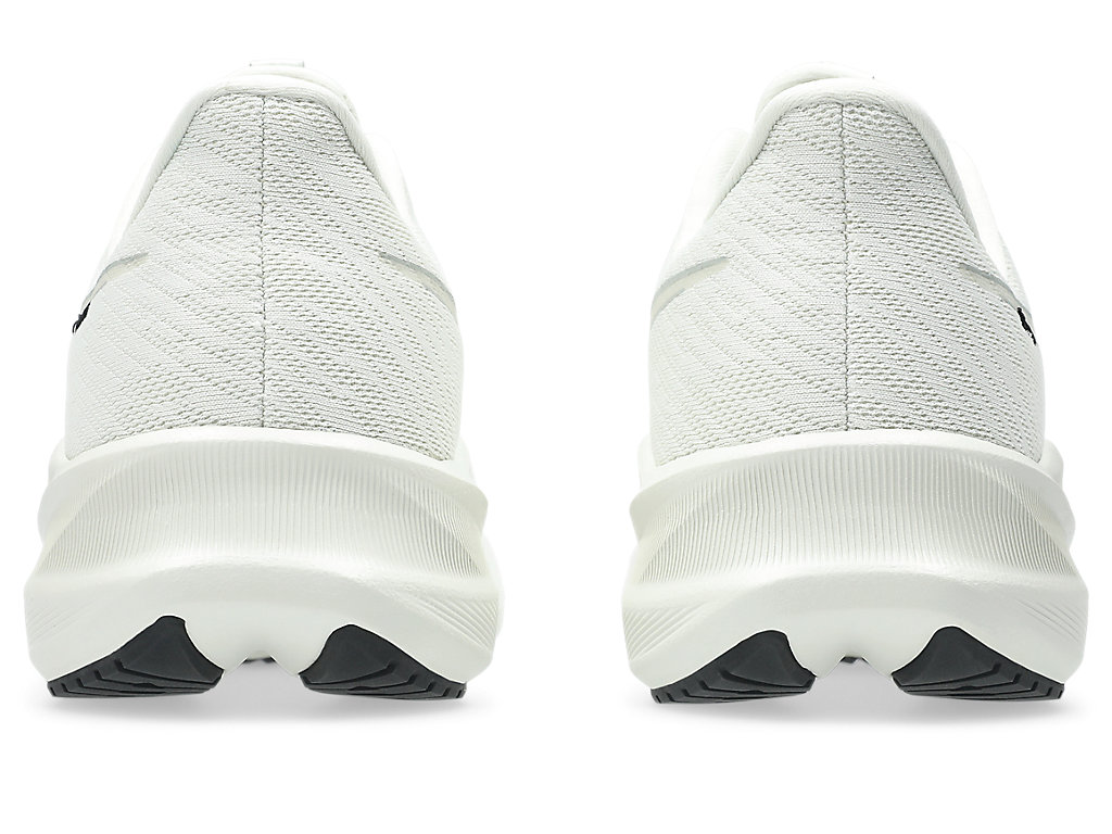 Details for ASICS VERSABLAST 4 Laufschuhe 1011B984-300
