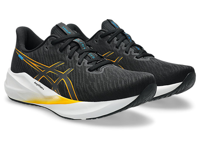Order ASICS Versablast 4 Kasut Larian Hitam/Yamabuki 1011B984-004