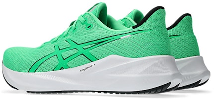 Lookbook ASICS Versablast 4 Laufschuhe Vital Green/Schwarz. 1011B984-301