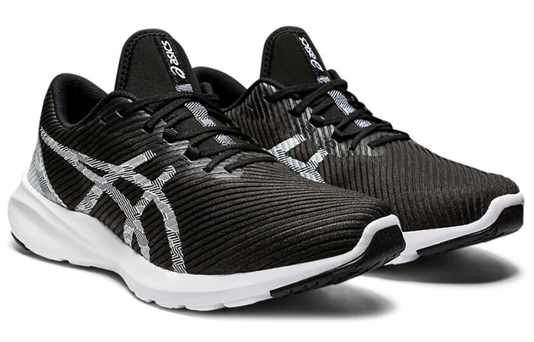Lookbook ASICS Versablast 'Hitam Putih' 1011A962-001