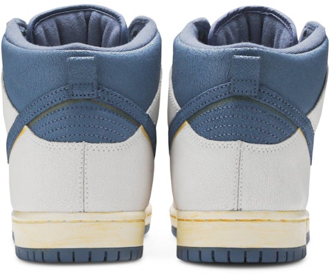 Atlas x Nike SB Dunk High 'Hilang Di Laut' CZ3334-100 Details for Atlas x Nike SB Dunk High 'Hilang Di Laut' CZ3334-100