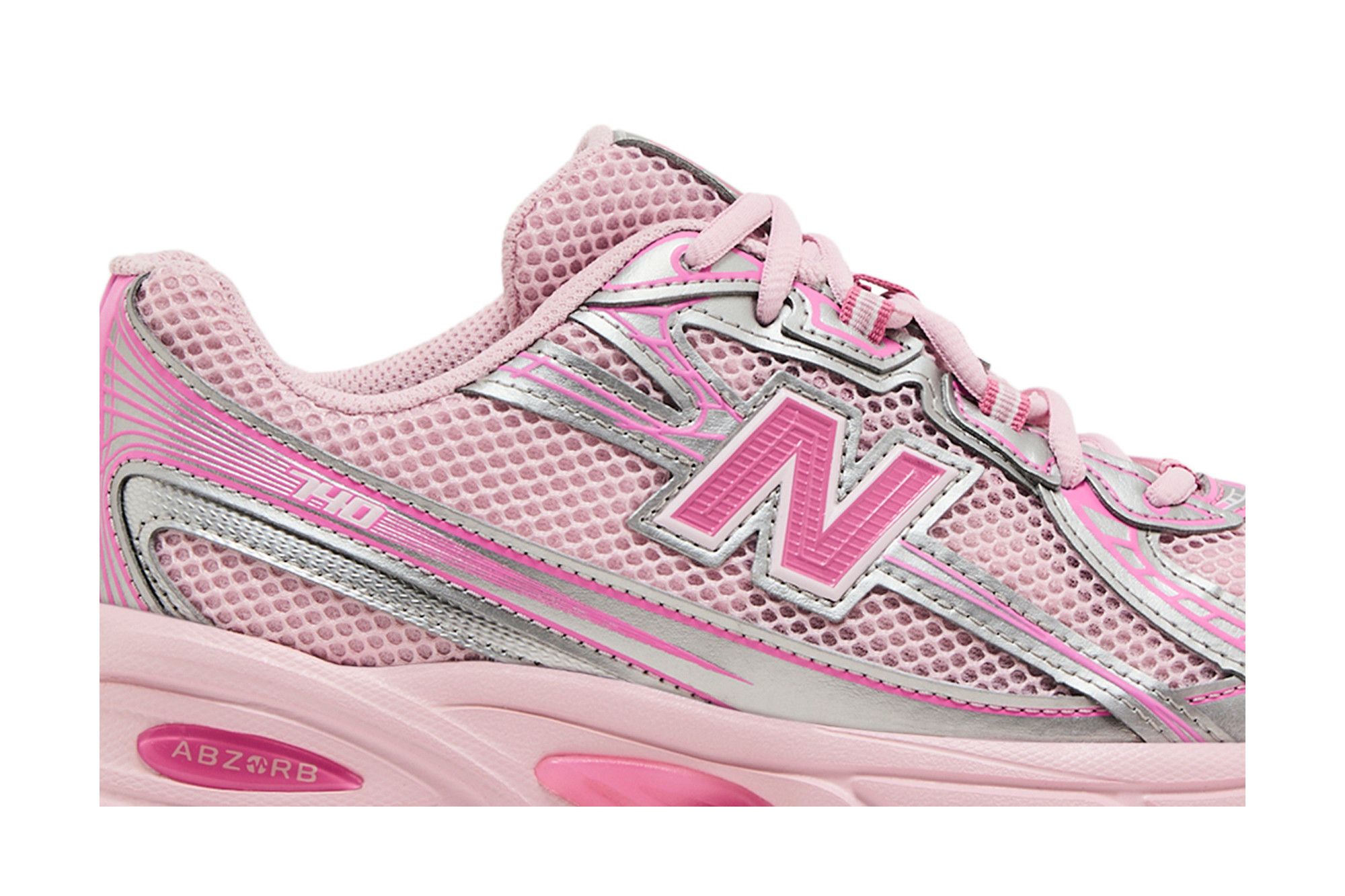 Lookbook atmos pink x New Balance 740「粉紅假期」 U740AP2