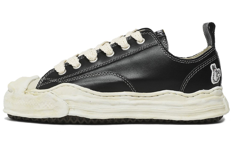 atmos x #FR2 x MIHARA YASUHIRO Hank Distressed Low-Top Sneakers Black/White FRSH0130029
