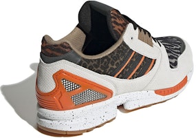 atmos x adidas ZX 8000 'Animal' Sepatu Pria FY5246 Shop atmos x adidas ZX 8000 'Animal' Sepatu Pria FY5246