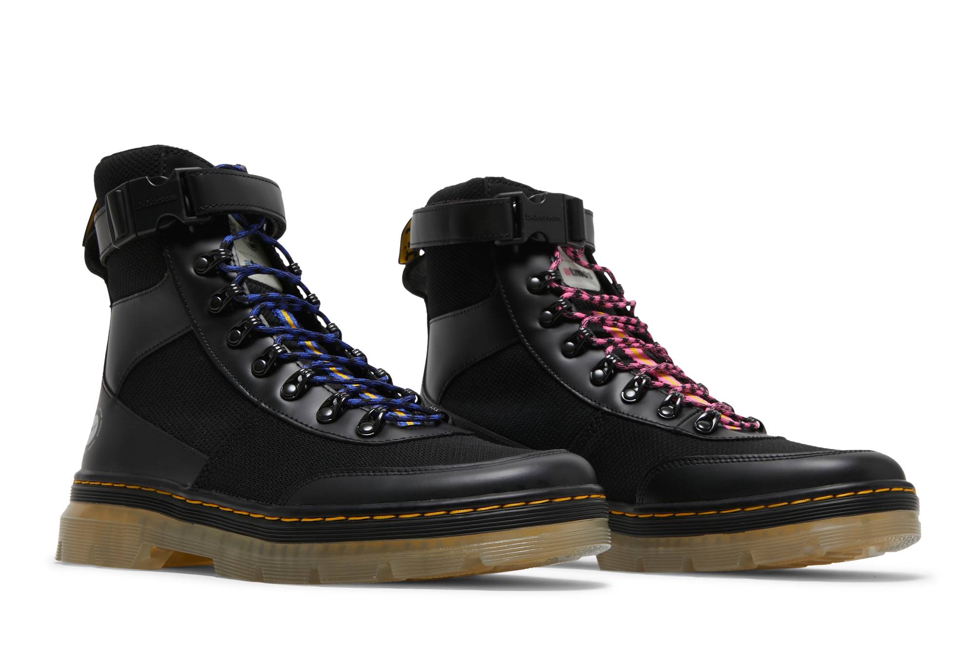 Cheap Atmos x Dr. Martens Combs Tech 靴子『黑色』27048001