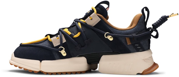 Atmos x 李宁 Titan '日本' AGLP205-2 Lookbook Atmos x 李宁 Titan '日本' AGLP205-2