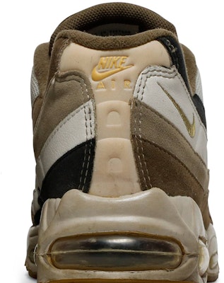 atmos x Nike Air Max 95 'Smolder' 2003 306251-271 Sizing atmos x Nike Air Max 95 'Smolder' 2003 306251-271