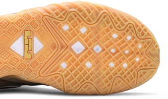 atmos x 耐克 LeBron 18 Low '紫罗兰' CW3153-200 Purchase atmos x 耐克 LeBron 18 Low '紫罗兰' CW3153-200