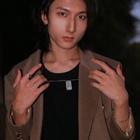 atmos x Reebok Club C 85 'Hitam/Merah' R00005 Details for atmos x Reebok Club C 85 'Hitam/Merah' R00005