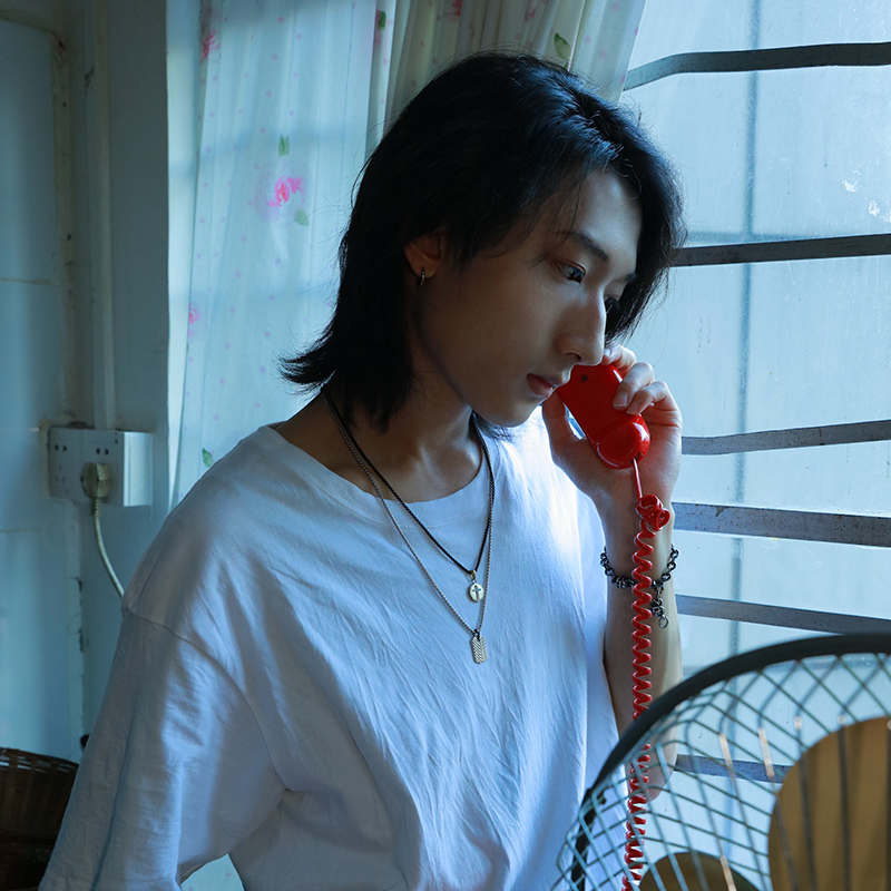 Lookbook atmos x Reebok Club C 85 "Ivory" Sneaker Putih Cream R00007