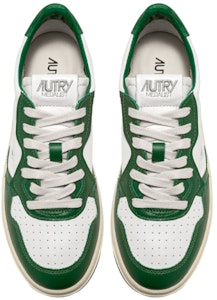AUSTRY 메달리스트 로우 레더 스니커즈 '그린 화이트 마운틴' AULM-WB03/AULM-WB11 AULM-WB03-/-AULM-WB11 Lookbook AUSTRY 메달리스트 로우 레더 스니커즈 '그린 화이트 마운틴' AULM-WB03/AULM-WB11 AULM-WB03-/-AULM-WB11