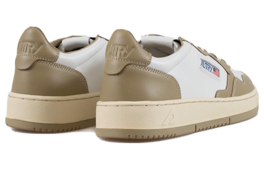 AUTRY Leather Low Top 'Light Green' 圖 3