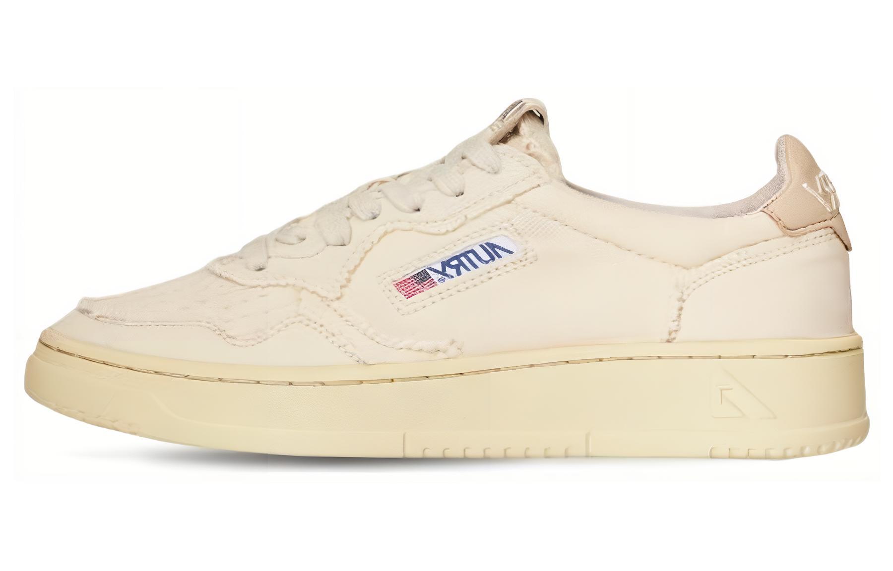 AUTRY Low Top 'Beige Leather'