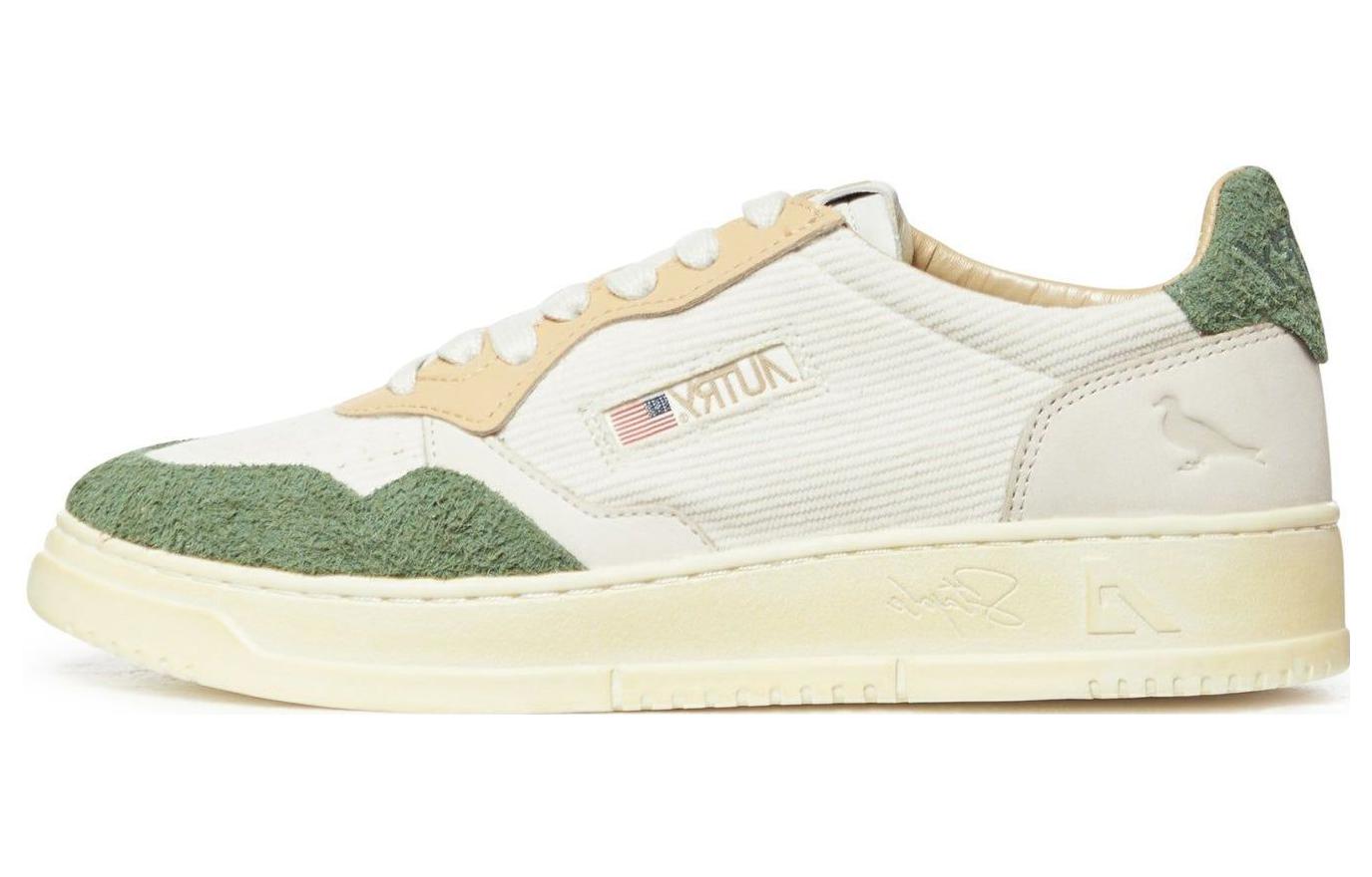 AUTRY Low Top 'White Comfort Versatile' AVLM-STA1