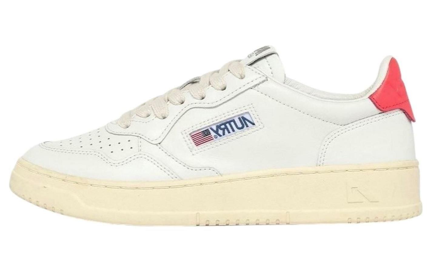 AUTRY Low Top 'White Leather'