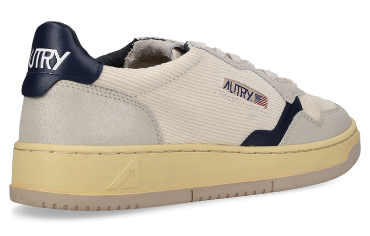 Shop AUTRY Low Top Lace-Up 'Beige Black' Kasut Rendah Lelaki-Wanita Beige Hitam AULM-CC05