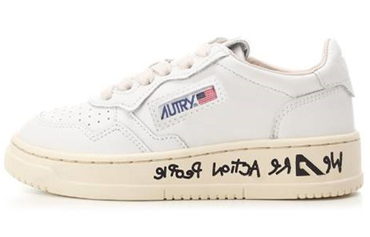 AUTRY Low Top Sneaker 'Beige'