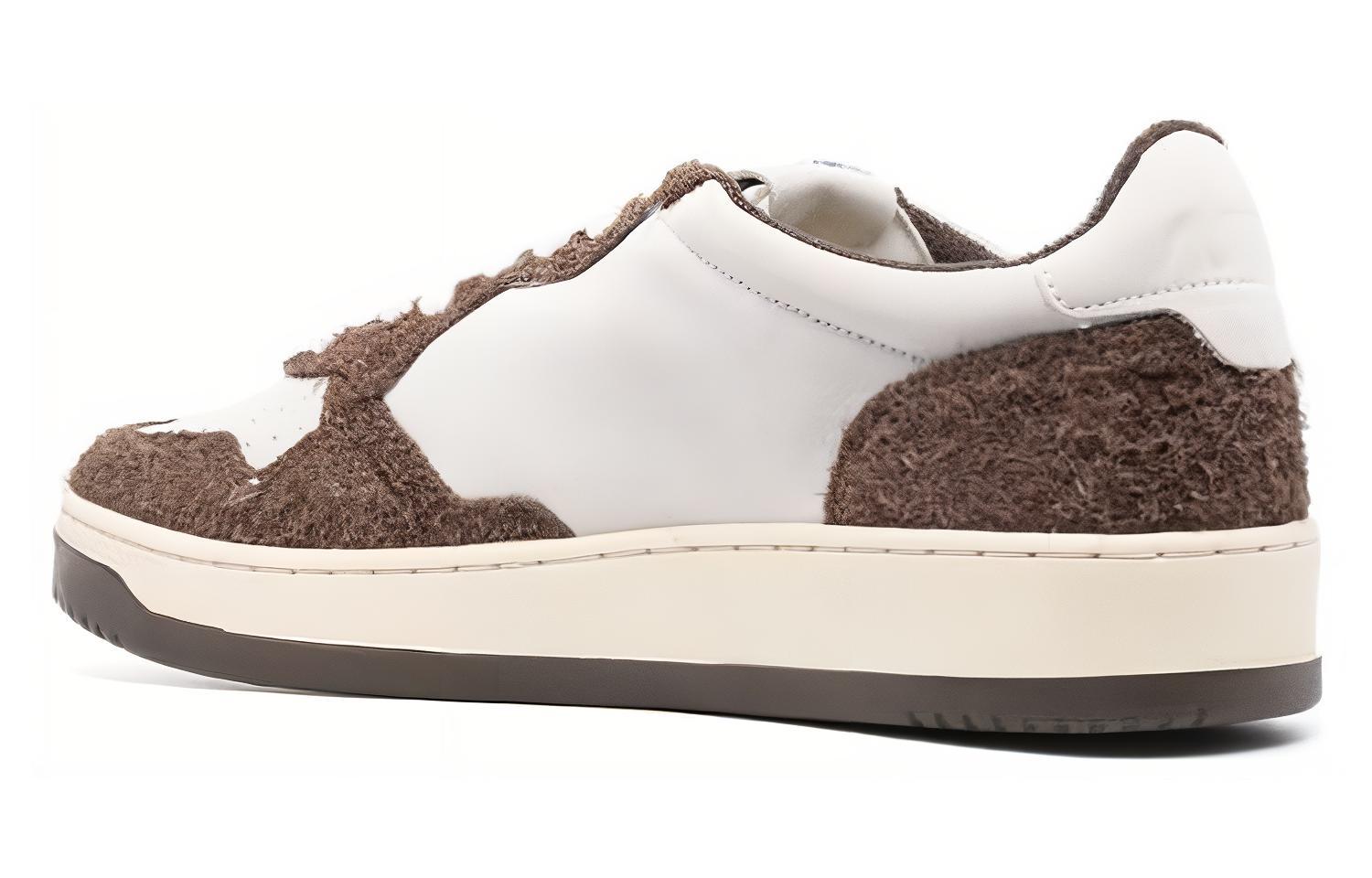 Lookbook AUTRY Medalist "棕色麂皮低帮" AULM-SH05