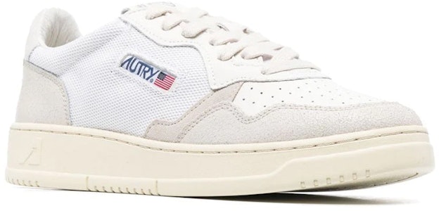 AUTRY Medalist AULM-CN01 'Nabuk Putih' Sneakers AULMCN01 Order AUTRY Medalist AULM-CN01 'Nabuk Putih' Sneakers AULMCN01