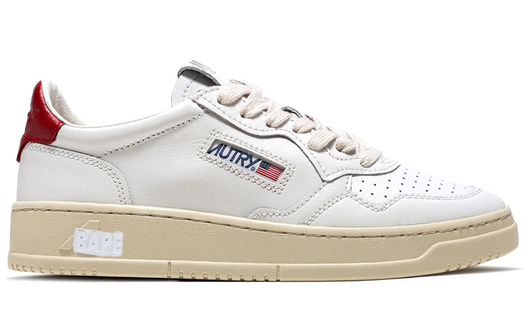 Order AUTRY Medalist 皮革低帮鞋 '白红' AULM-LL21