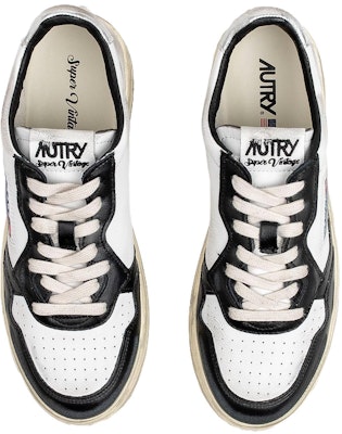 AUTRY 低筒系带 時尚板鞋 男款 白黑銀 仿舊版 Purchase AUTRY 低筒系带 時尚板鞋 男款 白黑銀 仿舊版