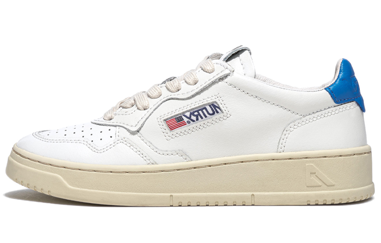 AUTRY Medalist Low 'White Light Blue' AULM-LL40