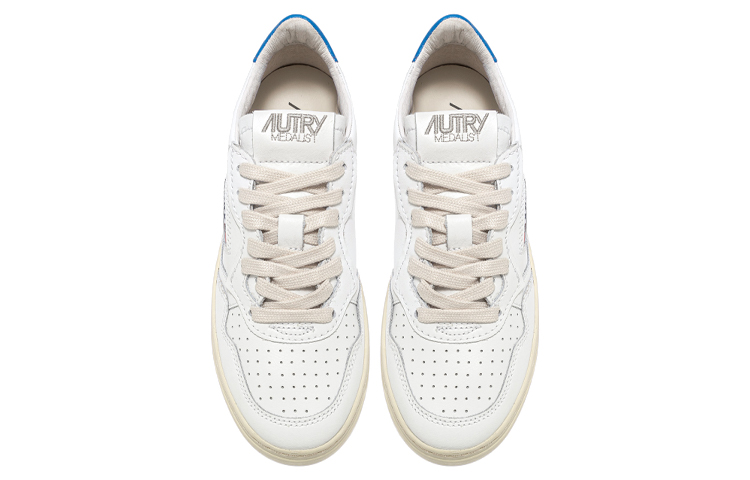 Lookbook AUTRY Medalist 低帮 '白光蓝' AULM-LL40