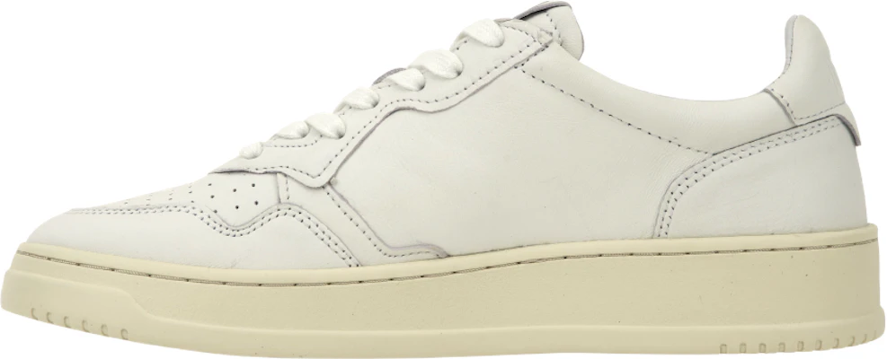 AUTRY Medalist Low in Pelle di Capra ''Bianco'' AULM-GG04 Lookbook AUTRY Medalist Low in Pelle di Capra ''Bianco'' AULM-GG04