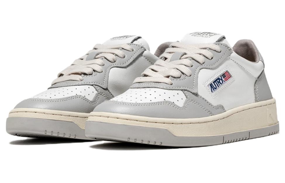 Lookbook AUTRY Medalist Low Leather 'Grey White' AULM-WB10