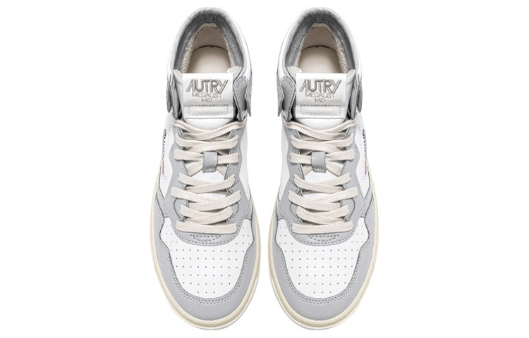 Lookbook AUTRY Medalist Mid Bicolore ''Bianco Grigio'' AUMM-WB10