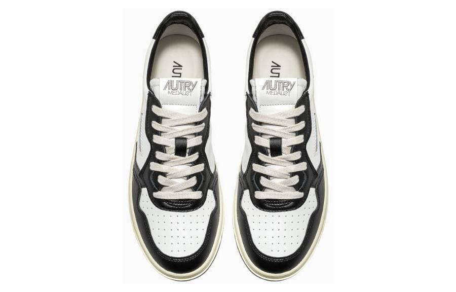AUTRY Sneakers 'Black Casual'