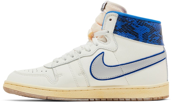 Awake NY x Air Jordan Air Ship PE SP 'Game Royal' Sepatu Sneaker FN8675-104 Lookbook Awake NY x Air Jordan Air Ship PE SP 'Game Royal' Sepatu Sneaker FN8675-104