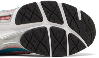 Awake NY 與 ASICS 合作推出的 Gel NYC 『青綠粉紅』 1201A850-022 Sizing Awake NY 與 ASICS 合作推出的 Gel NYC 『青綠粉紅』 1201A850-022